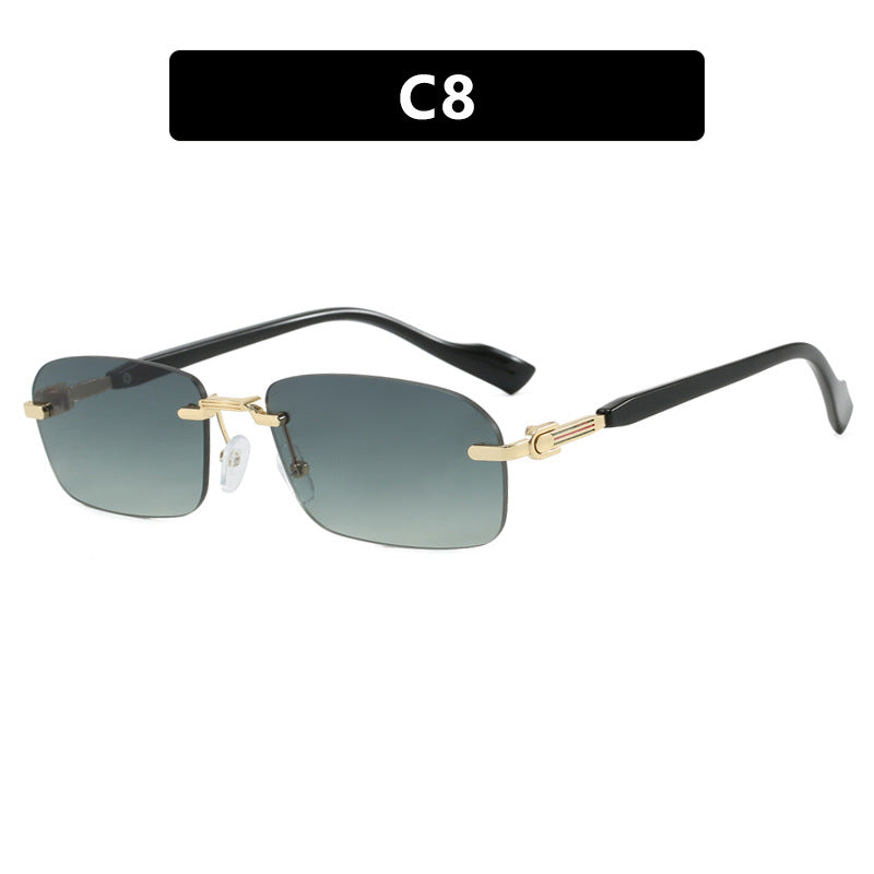 Dame solbrille med elegant metallramme og stilige tre detaljer Luvikno