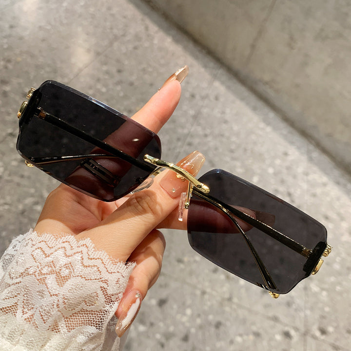 Dame elegant firkantet solbrille med stilfullt skjellmønster og UV-beskyttelse Luvikno