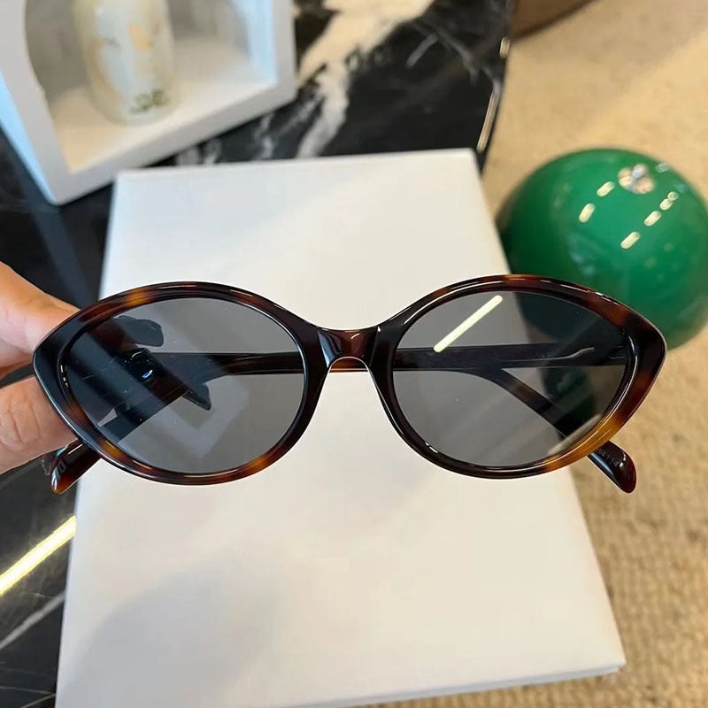 Dame Cat-Eye solbriller med stilig design og beskyttende UV-filter Luvikno