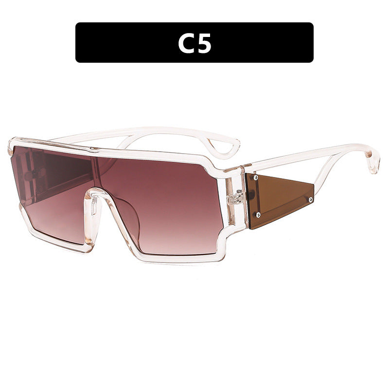 Dame moteriktig sports solbrille med futuristisk design Luvikno