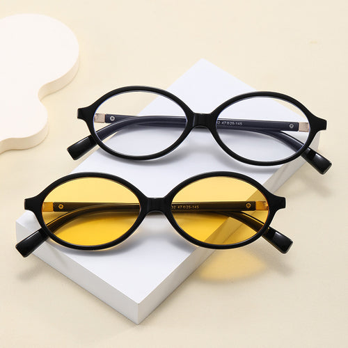 Dame elegante moteriktig lesebrille med uvanlig design Luvikno