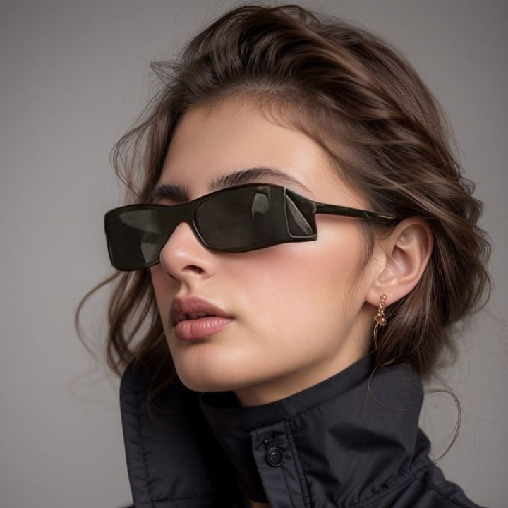 Damer ekstravagante solbrille i geometrisk design Luvikno