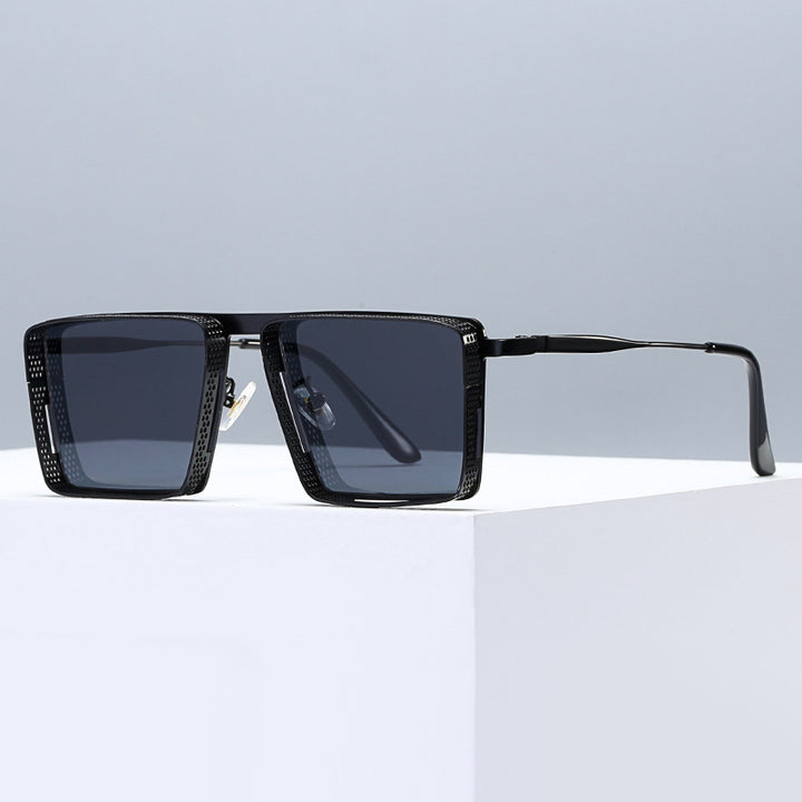 Dame Oversized Designer-solbriller med unikt rammedesign Luvikno