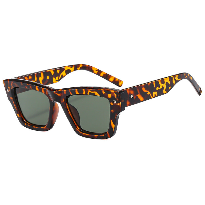 Dame Modische solbriller i trendy geometrisk design Luvikno