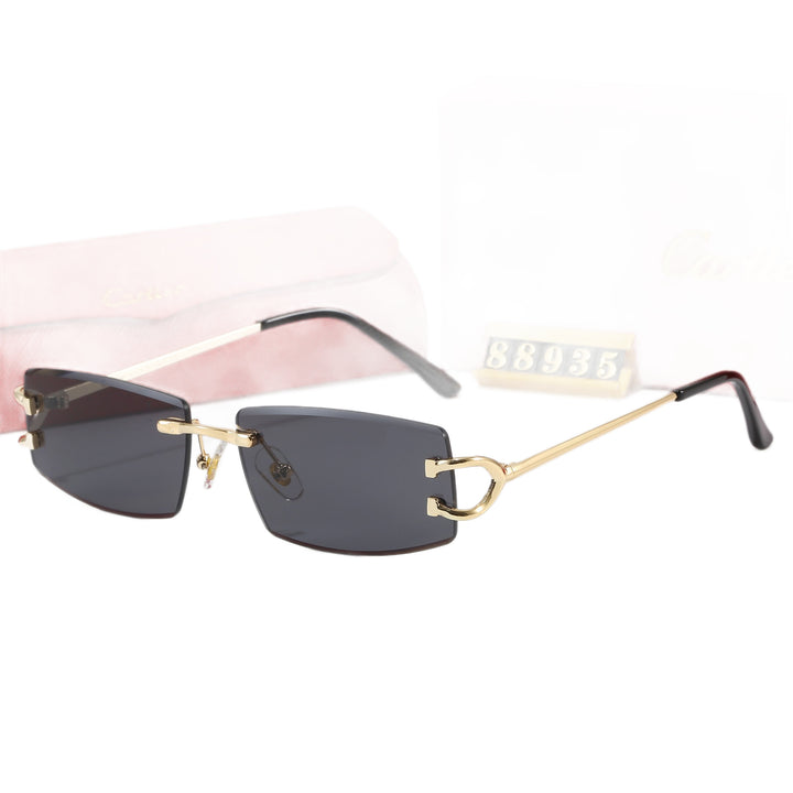 Dame Elegant Minimalistisk Solbrille med unike Metalldetaljer Luvikno