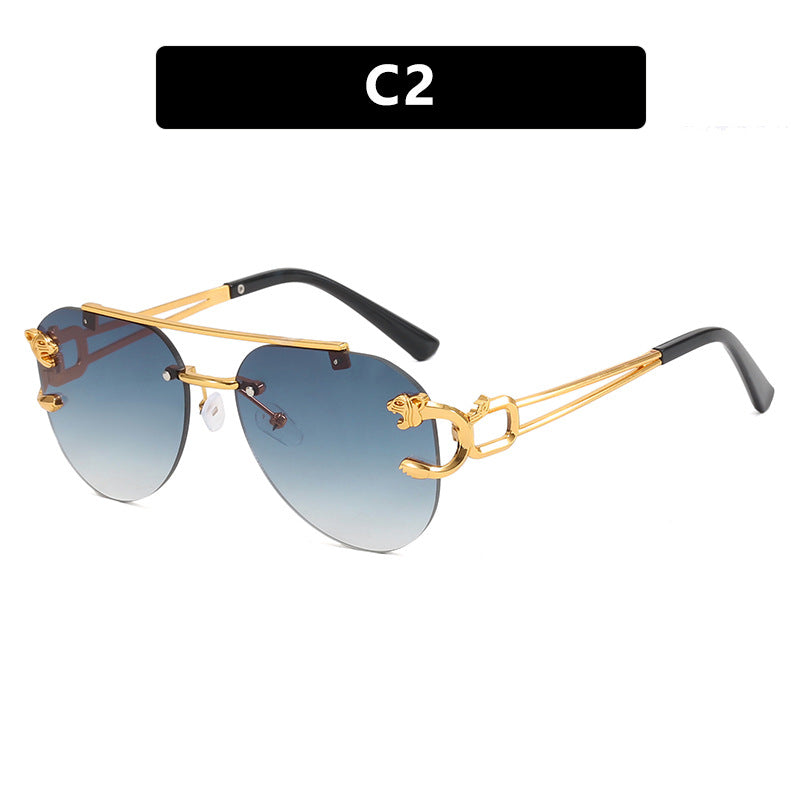 Dame uvanlige runde solbriller med dekorative detaljer Luvikno