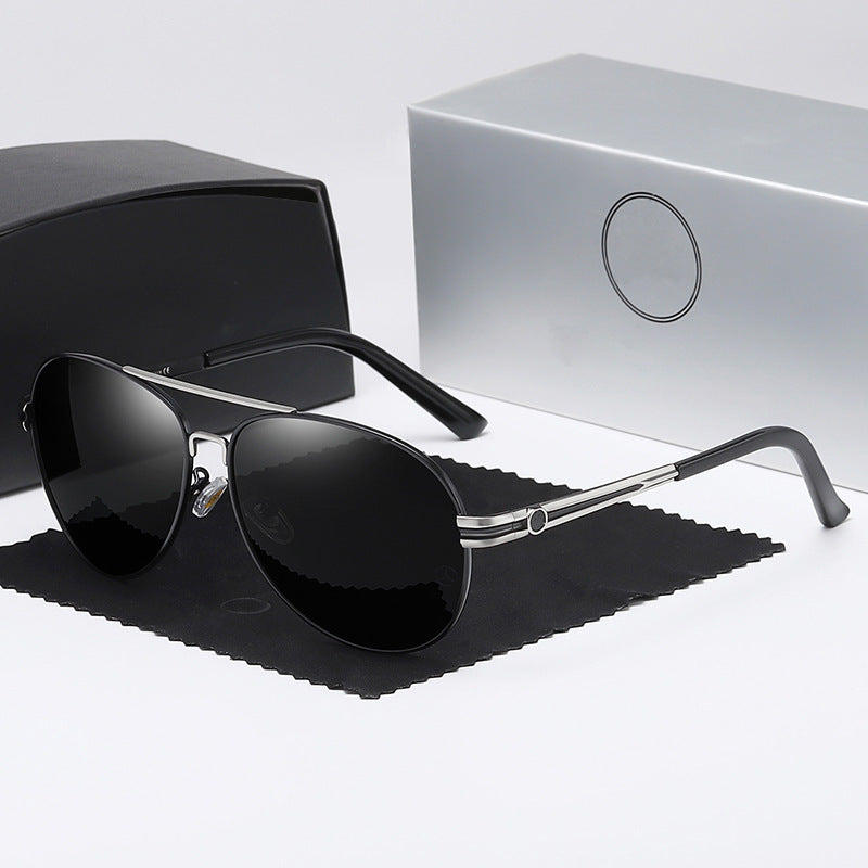 Dame elegant solbrille med smal ramme og UV-beskyttelse Luvikno