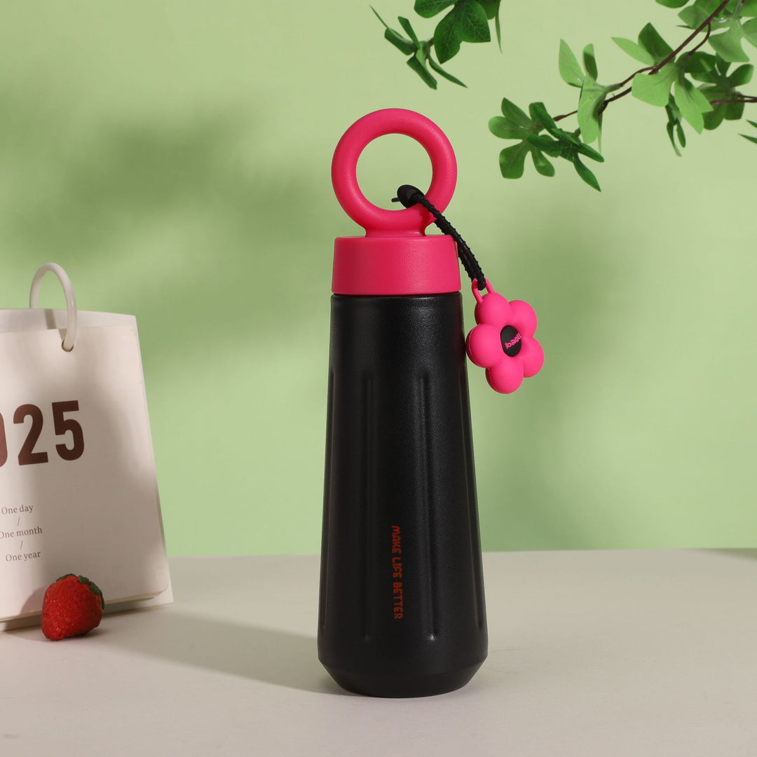 Dame stilige plastflaske med Charm Luvikno