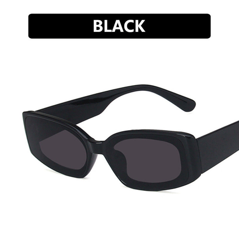 Dame moteriktig gjennomsiktig solbrille med kvadratisk design Luvikno
