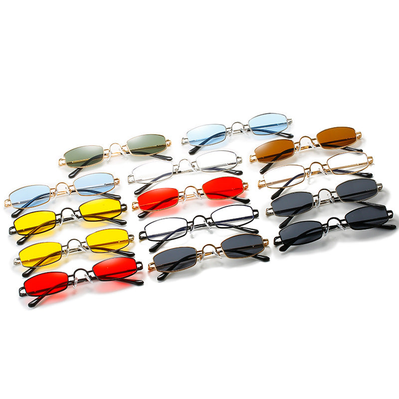 Dame fashion solbrille i futuristisk design Luvikno