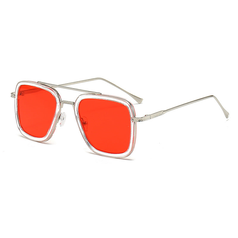 Dame moteristisk kvadratisk solbrille med glamorøs metallramme Luvikno