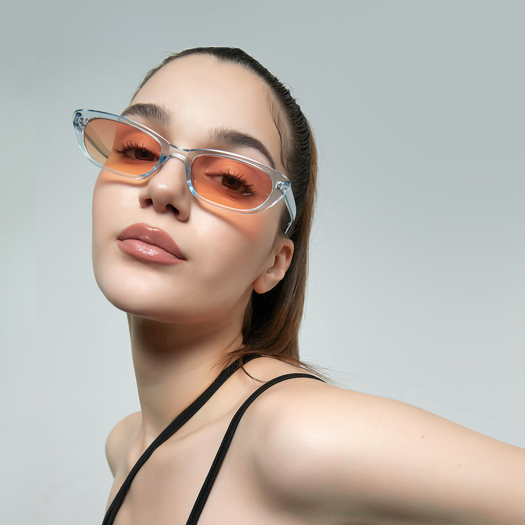 Dame moteriktig solbrille med unikt design og UV-beskyttelse Luvikno