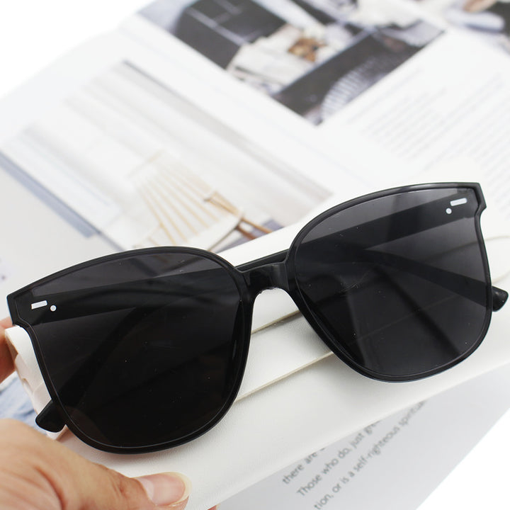 Dame Cat-Eye solbriller med elegant design Luvikno