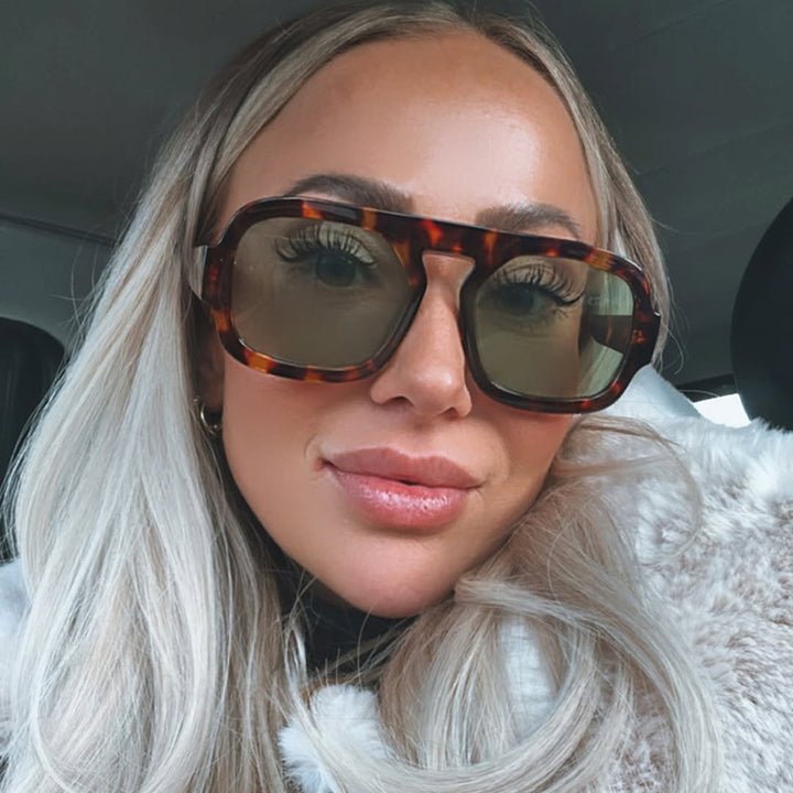 Dame moteriktig solbrille i moderne retro-stil Luvikno