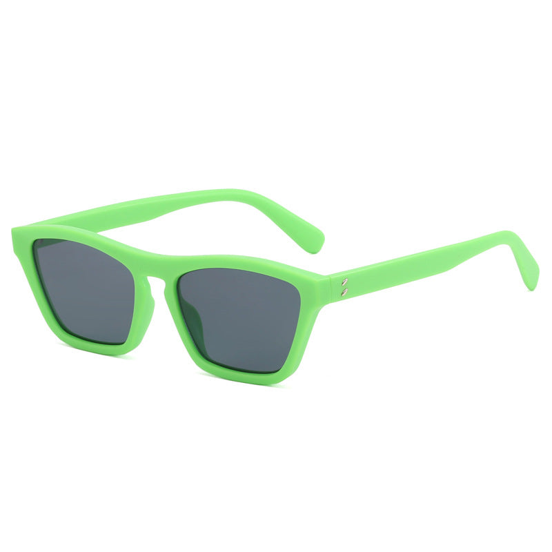 Dame chic solbriller i trendy geometrisk design Luvikno