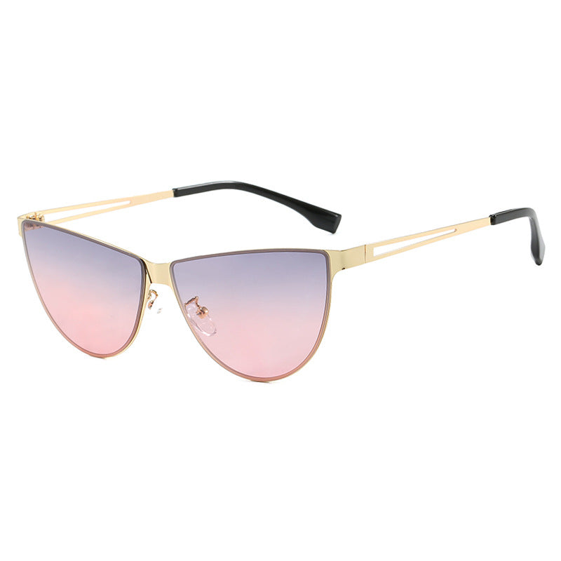 Dame Cat-Eye solbriller med stilfull metallramme og beskyttende UV-filter Luvikno