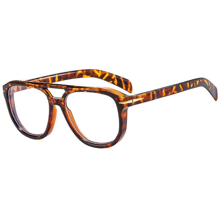 Dame solbrille med markant ramme og beskyttende linser Luvikno