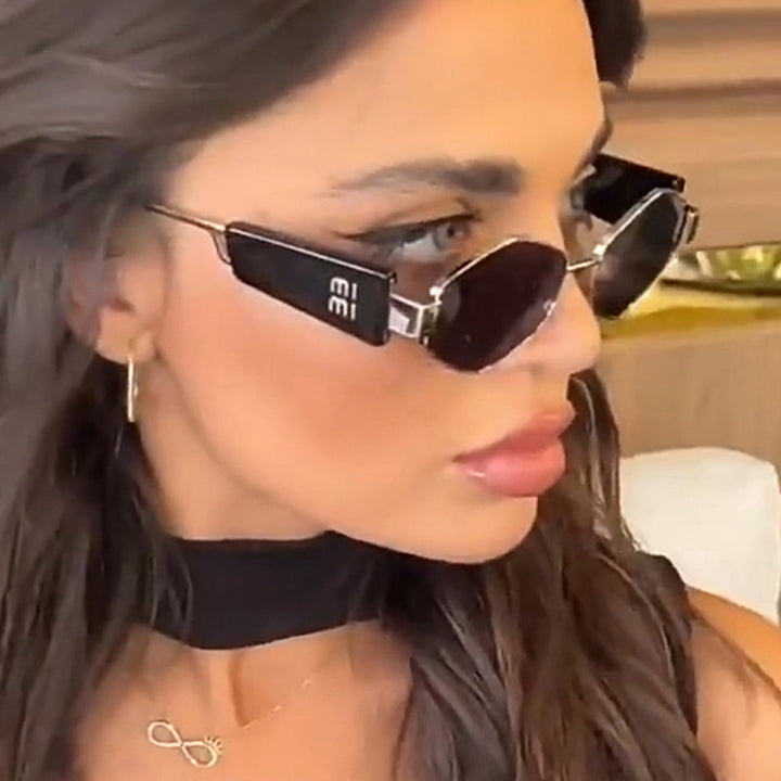 Dame geometrisk solbrille med moteriktig design og UV-beskyttelse Luvikno