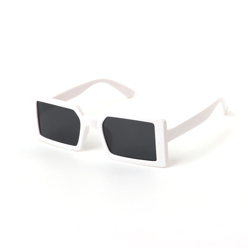 Dame moteriktig transparent hjørne solbrille Luvikno