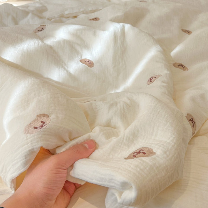 Kvinne lett og pustende quilt med delikate blomster mønstre Luvikno
