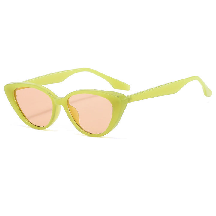 Dame Cat-Eye solbriller med moderne ekstrem ramme Luvikno