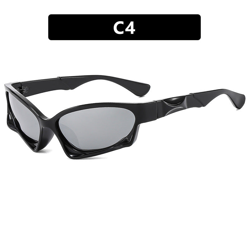 Dame sporty solbrille med moderne, aerodynamisk design Luvikno