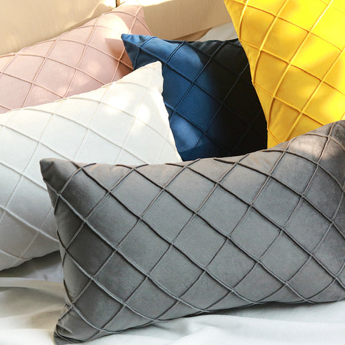 Kvinnens putetrekk i moderne diamantdesign Luvikno