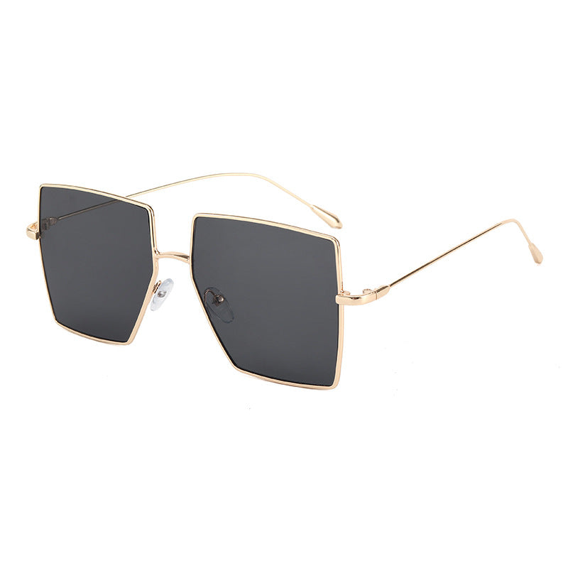 Dame moteriktig firkantet brille Luvikno