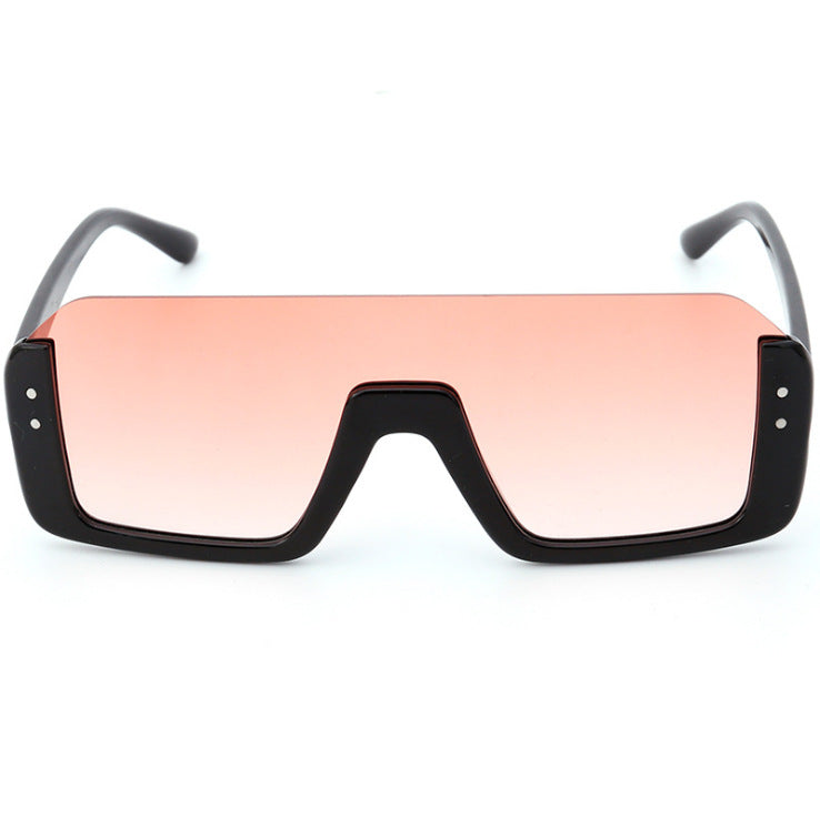 Damer Sporty Shield-solbriller med moderne design Luvikno