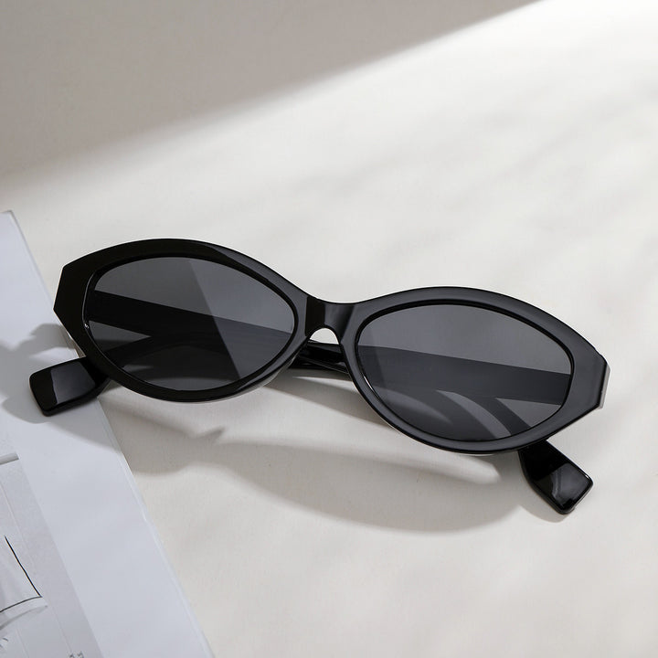Dame moderne Cat-Eye solbriller med ergonomisk ramme Luvikno