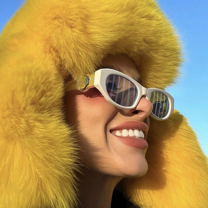 Dame moter Cat-Eye solbrille med markant design og luksuriøse detaljer Luvikno