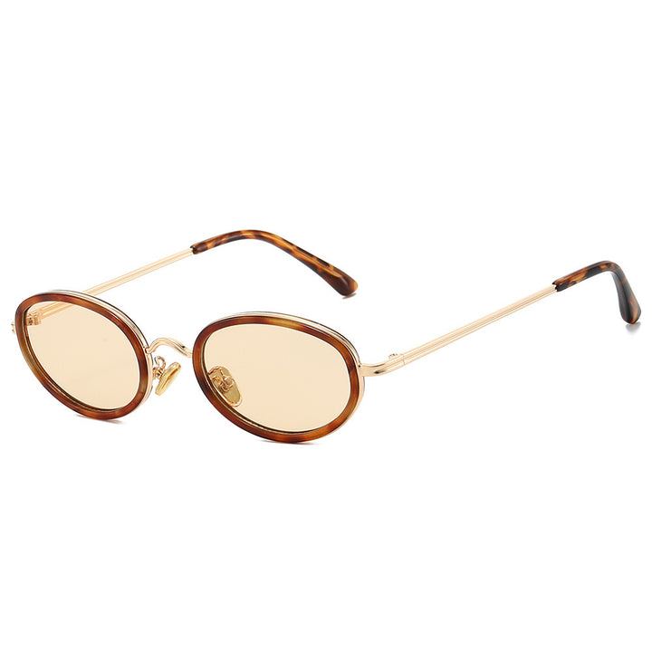 Dame moteriktig solbrille med høy kvalitet ramme og runde glass Luvikno