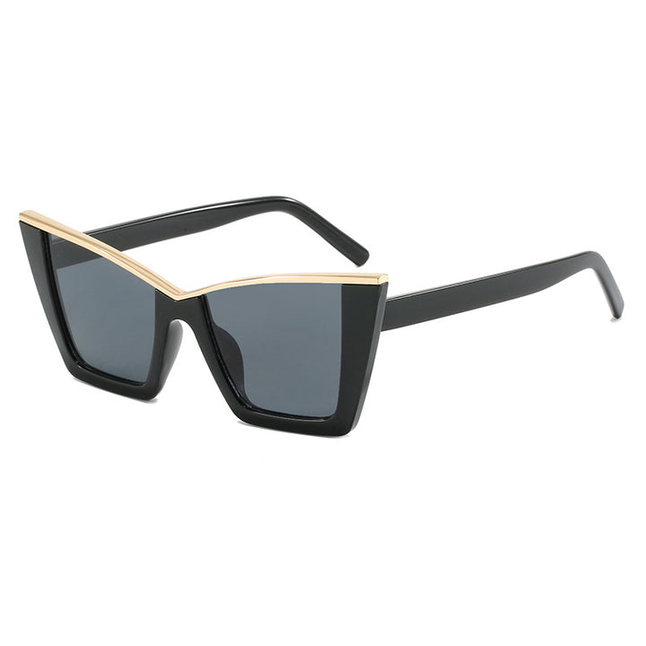 Dame firkantet solbrille med gullige detaljer Luvikno