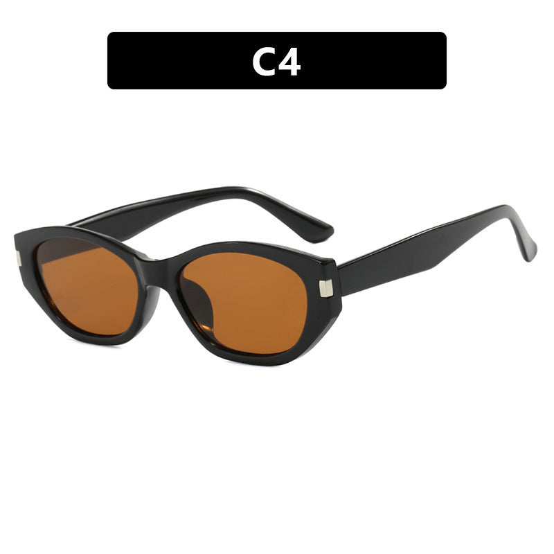 Dame moteklær Cat-Eye solbriller med elegant, transparent ramme Luvikno