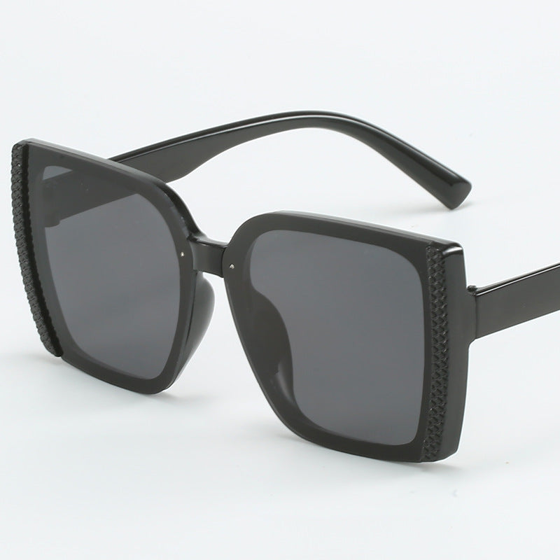 Dame oversized Designer-solbriller i moderne flettet design Luvikno