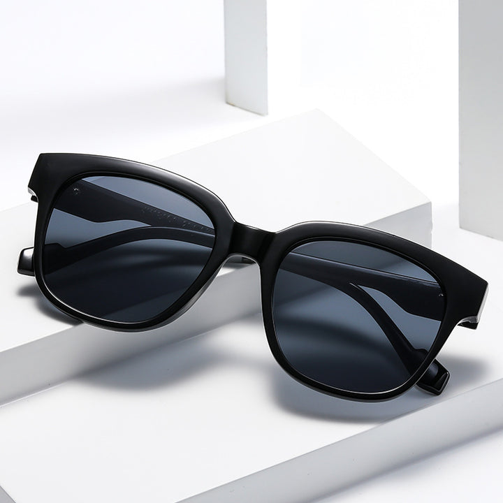 Dame Kvadratisk solbrille i elegant skilpadde-design Luvikno
