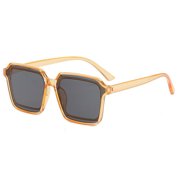 Dame elegant firkantet solbrille med robust ramme Luvikno