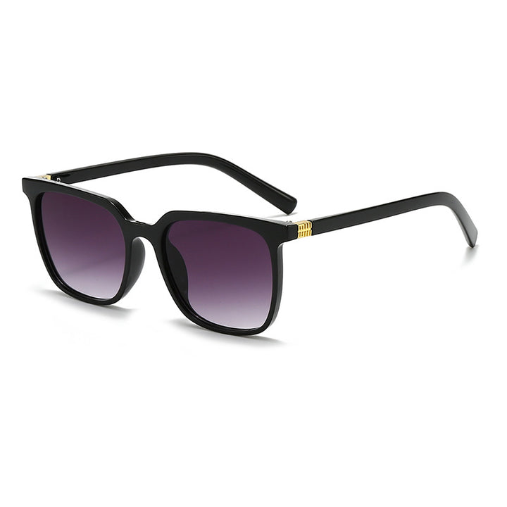 Dame moteriktig oversized solbrille Luvikno