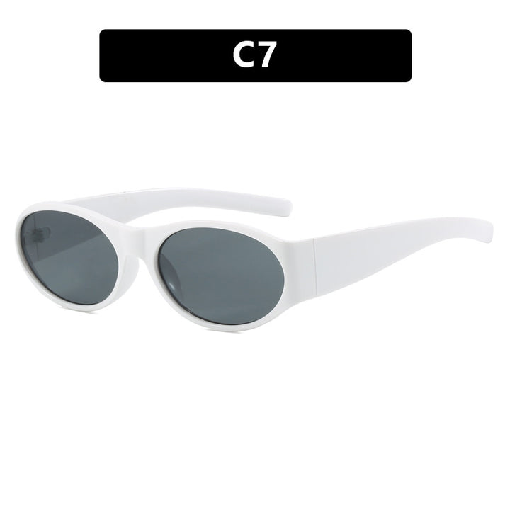Dame motesolbrille med elegant, oval design og UV-beskyttelse Luvikno
