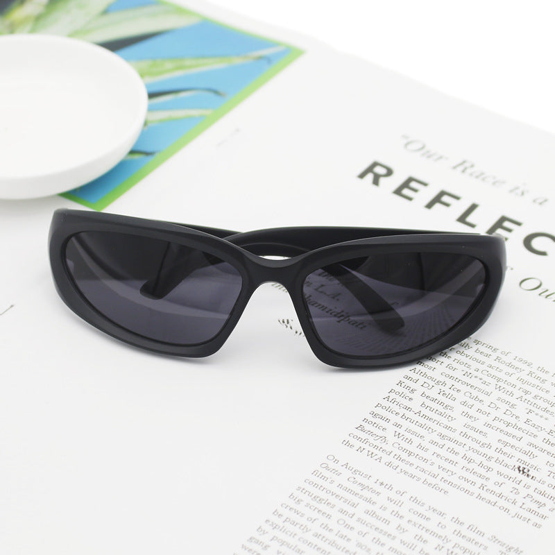 Damer Sporty solbrille med høykvalitets UV-beskyttelsesmateriale Luvikno