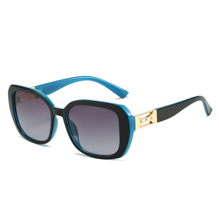Dame Designer-solbrille med luksuriøst aksentuert ramme Luvikno