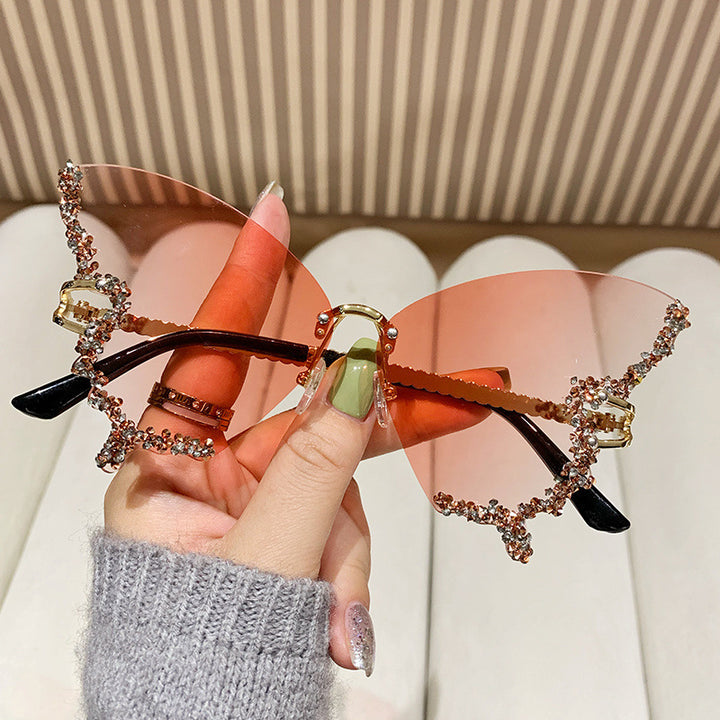 Dame ekstravagante Cat-Eye solbriller med glitrende strassdekorasjoner Luvikno