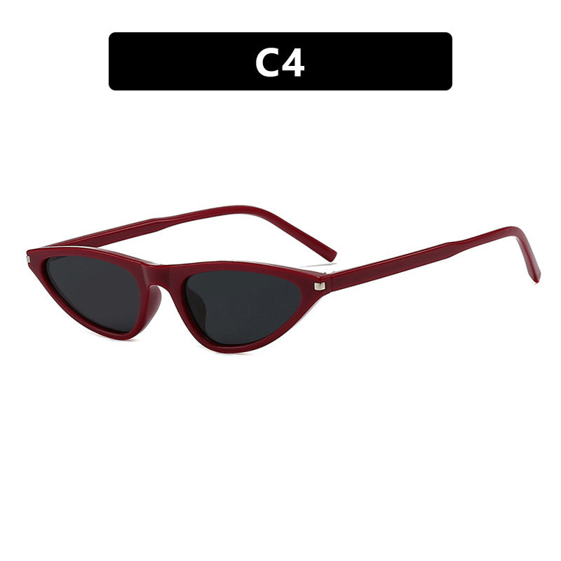 Dame Cat-Eye solbriller med elegant plastikkramme og UV-beskyttelse Luvikno