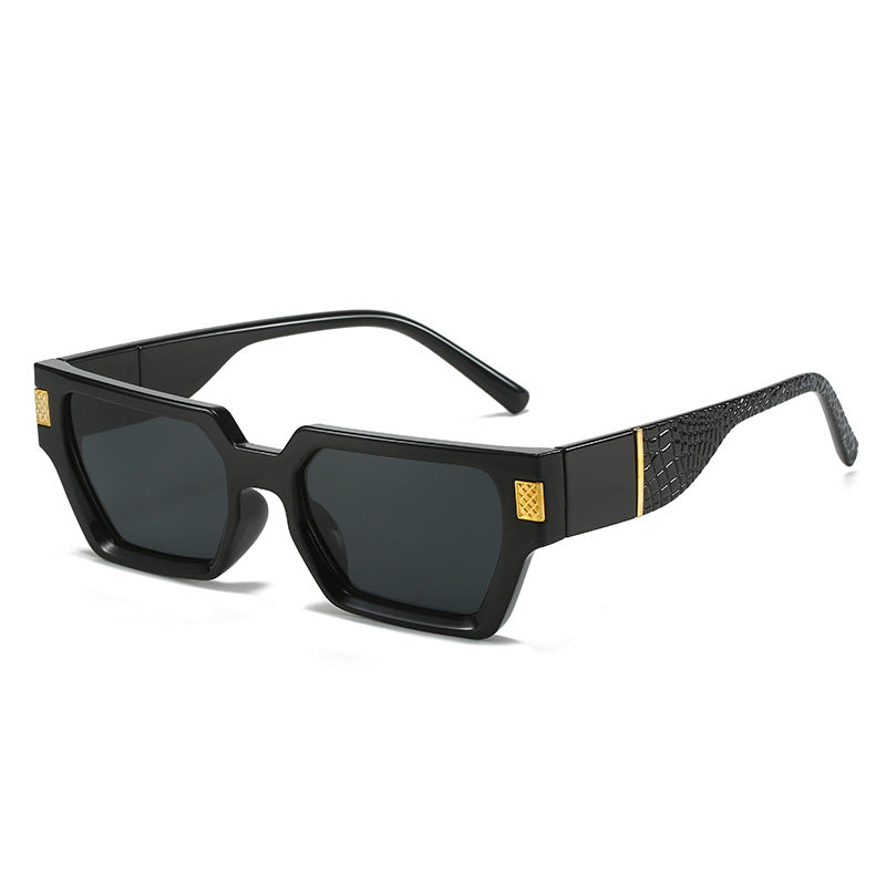 Dame moteriktig solbrille med unik geometrisk ramme og luksuriøse detaljer Luvikno