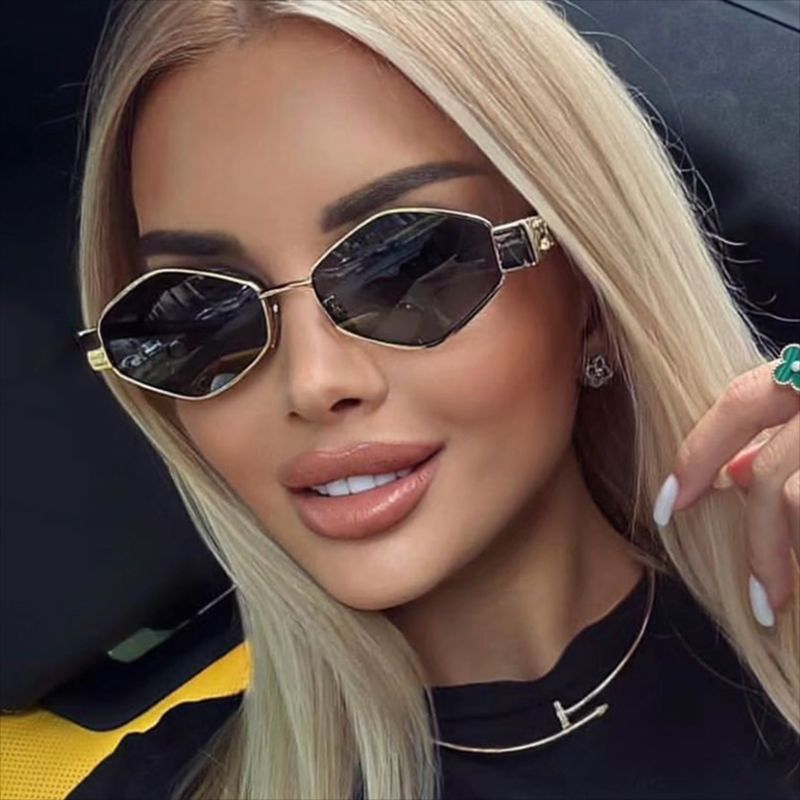 Dame hexagonal designer solbrille med innovativ metallramme Luvikno