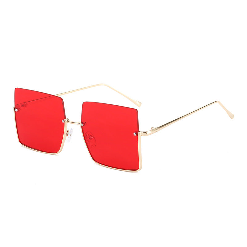 Damer Modisk solbrille i markant kvadratdesign Luvikno