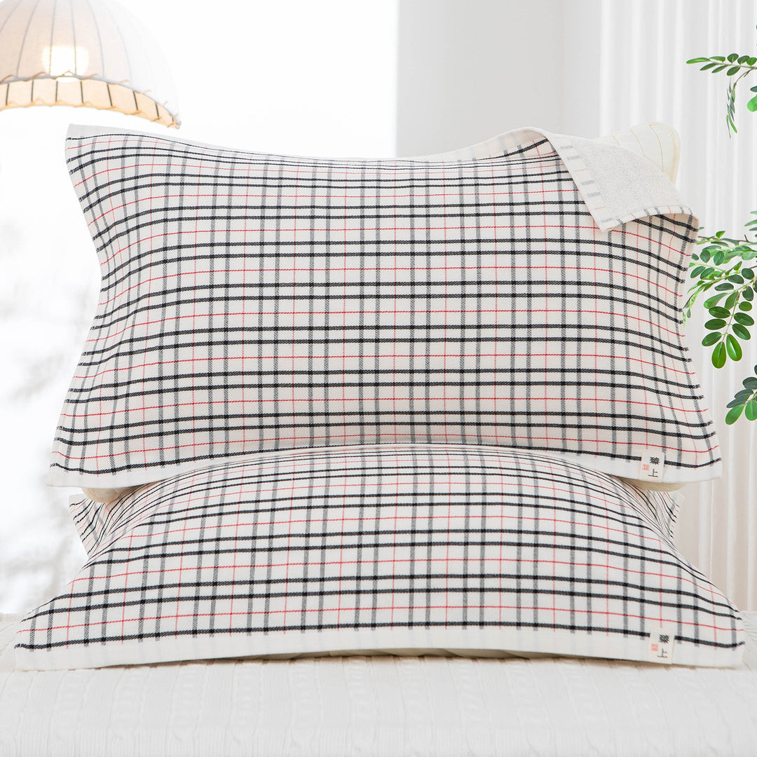 Damens putetrekk i klassisk rutete design Luvikno