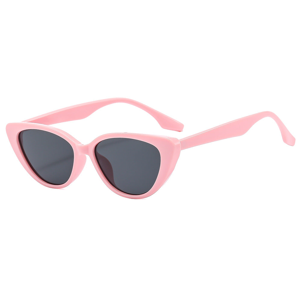 Dame futuristiske Cat-Eye solbriller med spesielle UV-beskyttelseslinser Luvikno