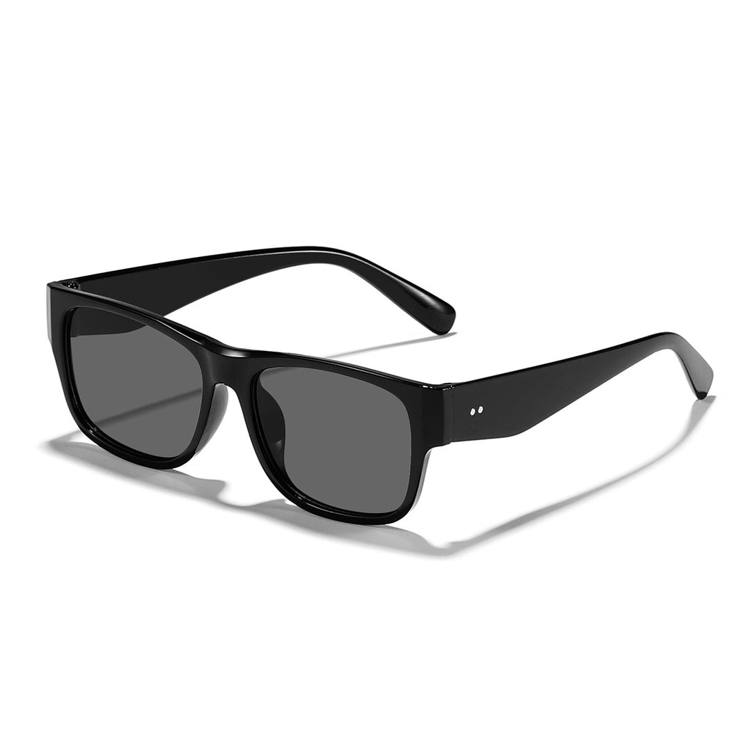 Dame moteriktig solbrille med stilige polariserende linser Luvikno