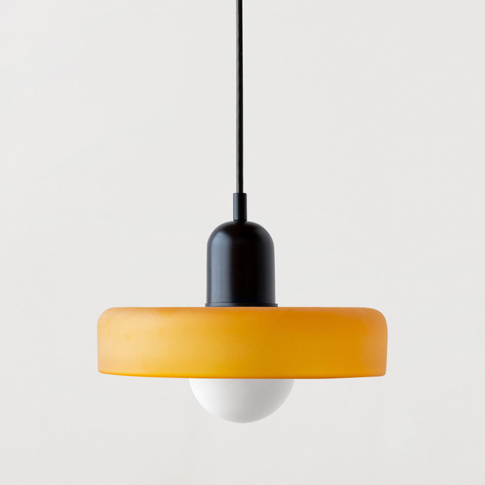 Farget glasspendellampe - BauLume | Luvikno